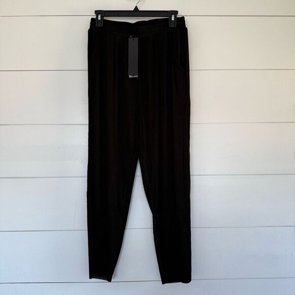 RealTakai Women’s 2XL Black Pleated Pants New Minimalist - Picture 1 of 4